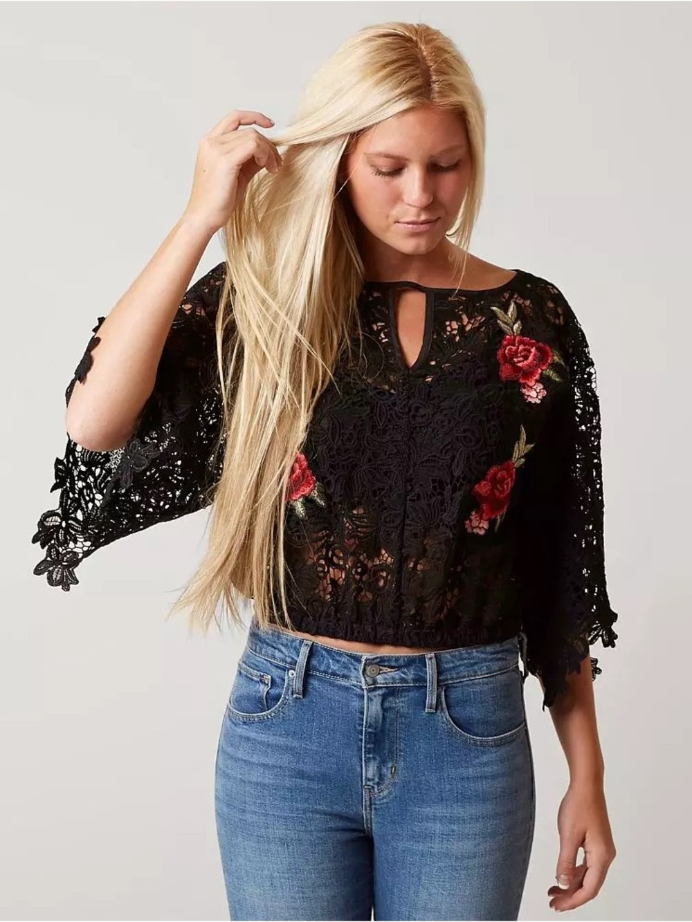Romeo & Juliet Couture NWT Romantic Rose Lace Overlay Sheer Top Medium White - Picture 2 of 8